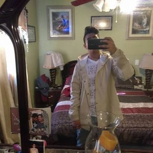 Meet your Posher, Gilberto